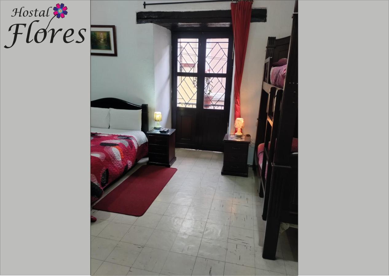 Hostal Flores キト エクステリア 写真