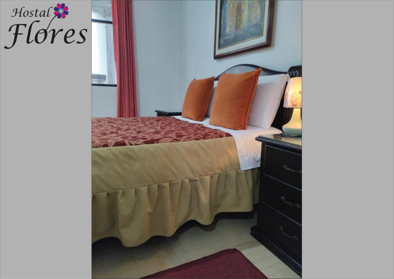 Hostal Flores キト エクステリア 写真